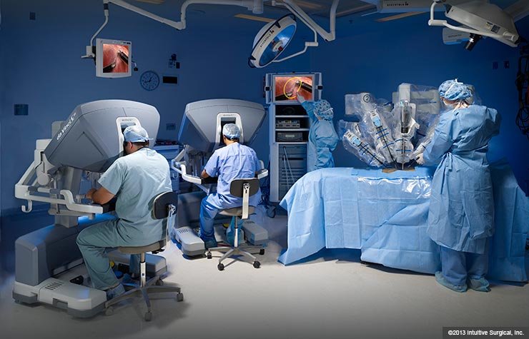 740-surgical-robot-surgery-doctor-02.imgcache.revd848ed67c3428a15d21853f7ce5d6e47.web.740.475